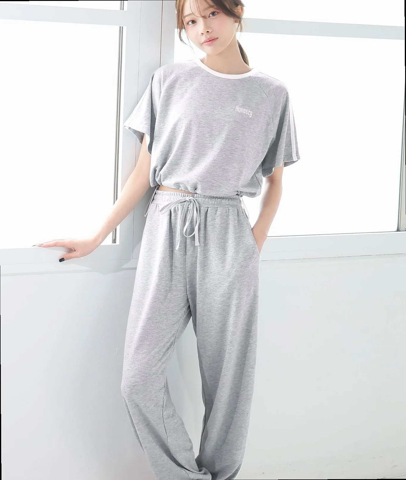 Casual Line Short-sleeve Top & Bottom Set